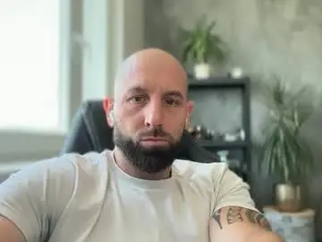 Chaturbate Live Sex Cam of tommyx01