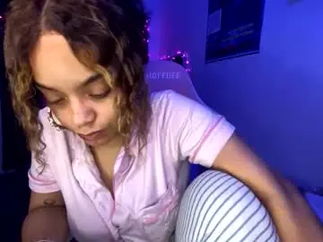 Chaturbate Watch Live Sex Cams of xstargazingx