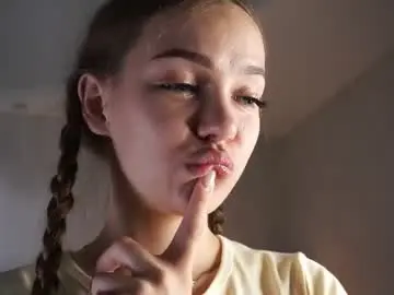 Chaturbate Adult Video Chat of auroralowen