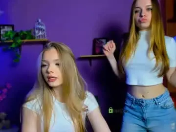 Chaturbate Watch Live Sex Cams of maddy_moah