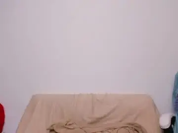 Chaturbate Best live sex cam show of lia_queen610