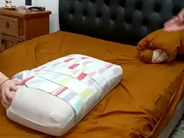 Chaturbate Live Sex Cam of maryyjonhi87