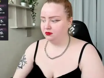 Chaturbate Live Sex Cam of razoom_emma