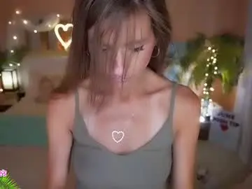 Chaturbate Live Sex Cam of amyvalentine