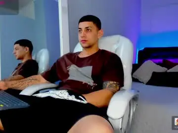 Chaturbate Live Porn of alex_cute77