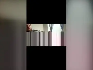 Chaturbate Free Porn Cam of iheartpawgs69