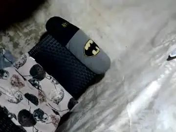 Chaturbate Adult Video Chat of hugecock_macy