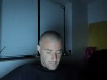 Chaturbate Free Porn Cam of alfiesolomons87
