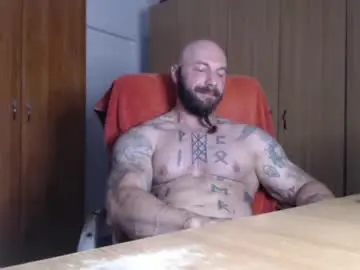 Chaturbate Sex Cam of strongivan