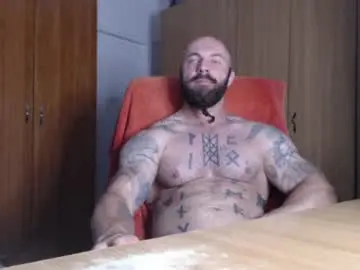 Chaturbate Live Porn of strongivan