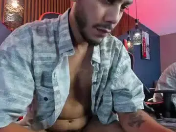 Chaturbate Live Sex Cam of marcusgrayy