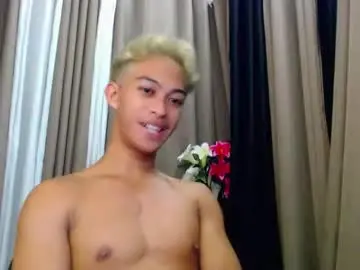 Chaturbate Watch Live Sex Cams of hunk_edward