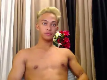 Chaturbate Best live sex cam show of hunk_edward