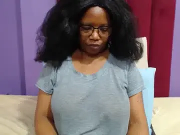 Chaturbate Adult Webcam of peachassxx