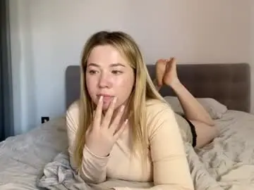 Chaturbate Adult Video Chat of alyrasun