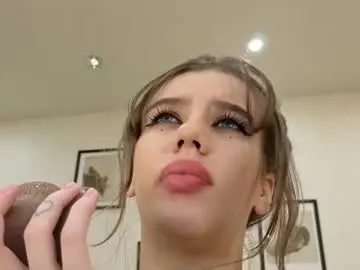 Chaturbate Sex Cam of jenie_fire