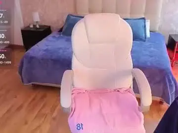 Chaturbate Watch Live Sex Cams of mia_bloom2