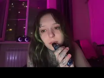 Chaturbate Live Sex Cam of raven_armor