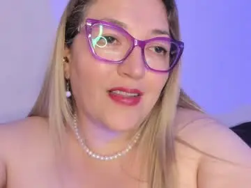 Chaturbate Live Sex Cam of naty__mature_