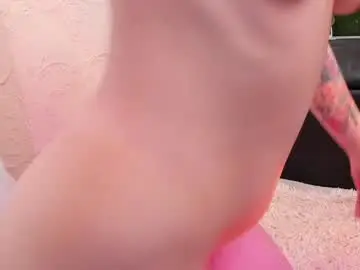 Chaturbate Nude Webcam of amelialu1