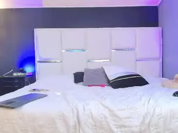 Chaturbate Live Porn of samanthamilf__