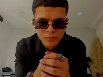 Chaturbate Live Porn of dylanroyce_