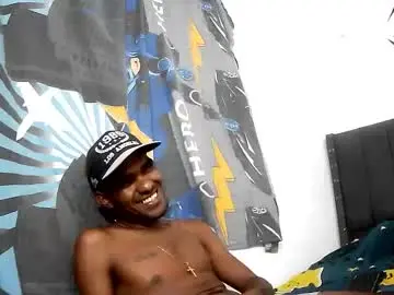Chaturbate Live Porn of ryan_chocolate_horny