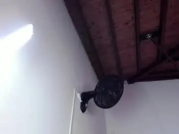 Chaturbate Best live sex cam show of polett_amaranta