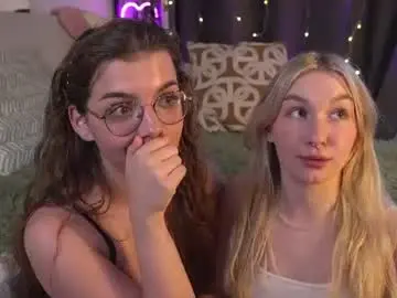 Chaturbate Watch Live Sex Cams of huba_booba