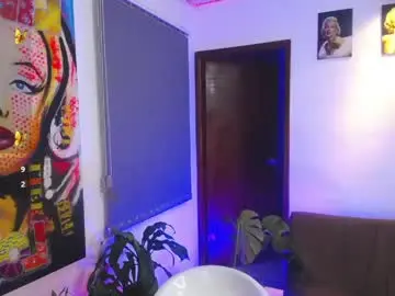 Chaturbate Nude Webcam of shellsy_hans