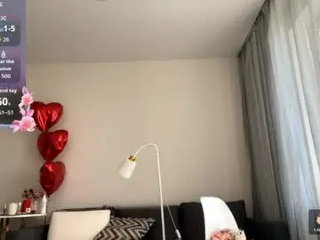 Chaturbate Watch Live Sex Cams of sofa_crystal