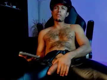 Chaturbate Adult Webcams of titobell10