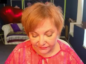 Chaturbate Live Sex Cam of kira_kennet