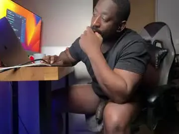 Chaturbate Watch Live Sex Cams of ukchocolate