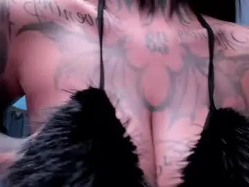 Chaturbate Live Sex Cam of dark_flame23