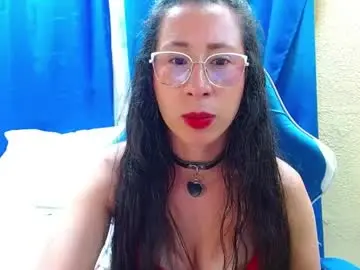 Chaturbate Sex Chat of gia_leinn