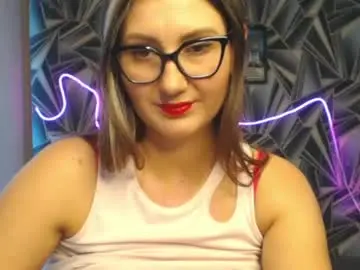 Chaturbate Adult Webcam of nikkikiss___