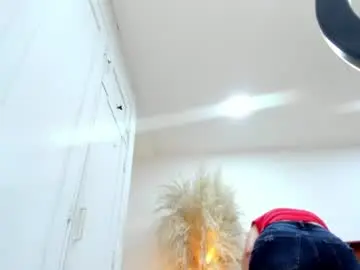 Chaturbate Adult Video Chat of cristalbm_