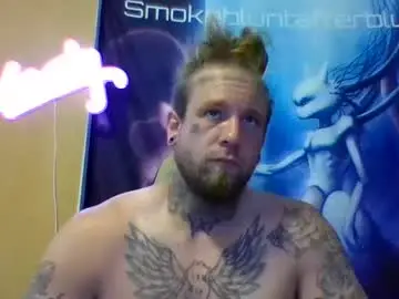 Chaturbate Watch Live Sex Cams of smokebluntafterblunt