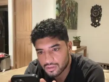 Chaturbate Live Sex Cam of bdever7