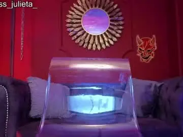Chaturbate Sex Chat of julieta_russell