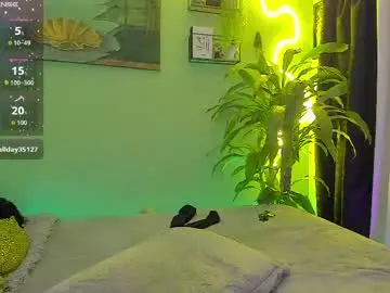 Chaturbate Live Sex of alejaaqueen_