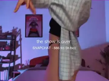Chaturbate Adult Webcam of yvie_