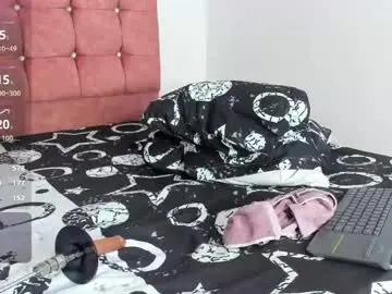 Chaturbate Free Live Porn of dulce_violetta_