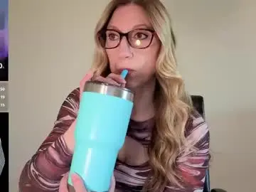 Chaturbate Best live sex cam show of wynfreya