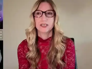 Chaturbate Live Sex Cam of wynfreya