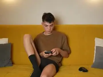 Chaturbate Live Sex Cam of mattyaiden