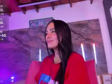 Chaturbate Live Sex Cam of estefy_gomez1
