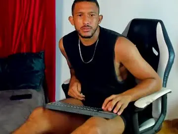 Chaturbate Watch Live Sex Cams of jules_crof300