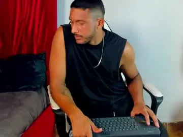 Chaturbate Adult Video Chat of jules_crof300